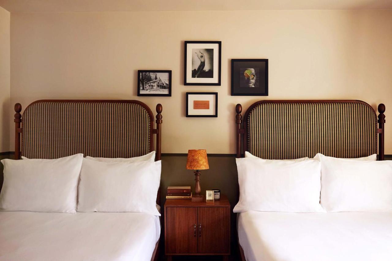Berkshires Untold Hotel Lenox Exterior photo